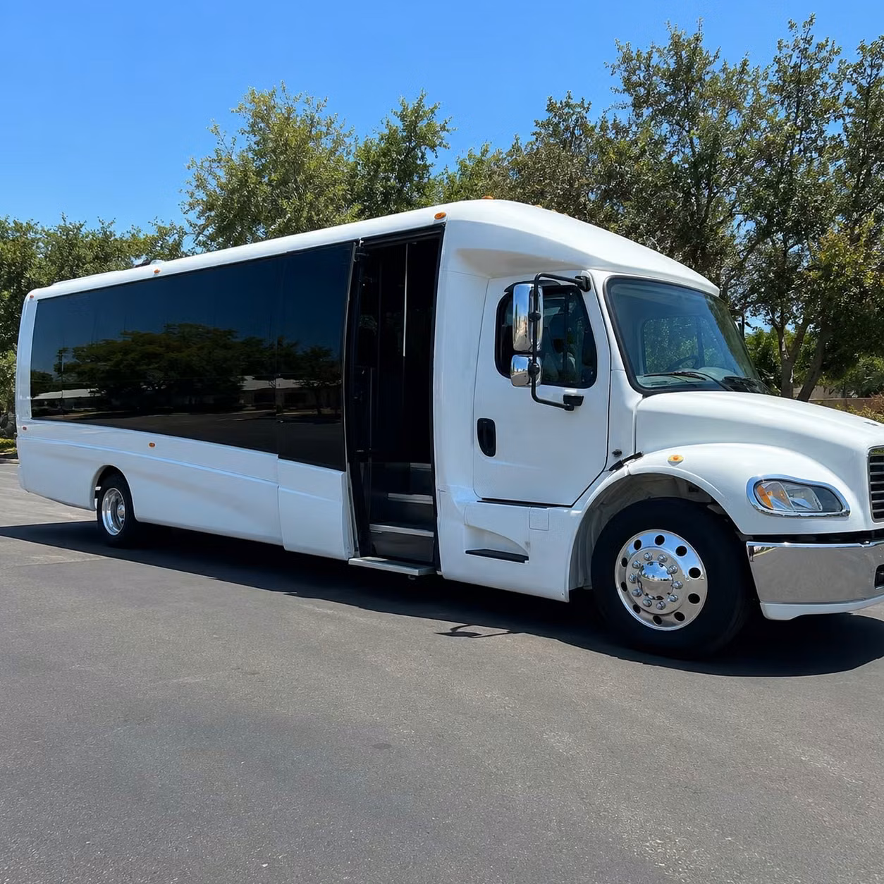 15 passenger minibus