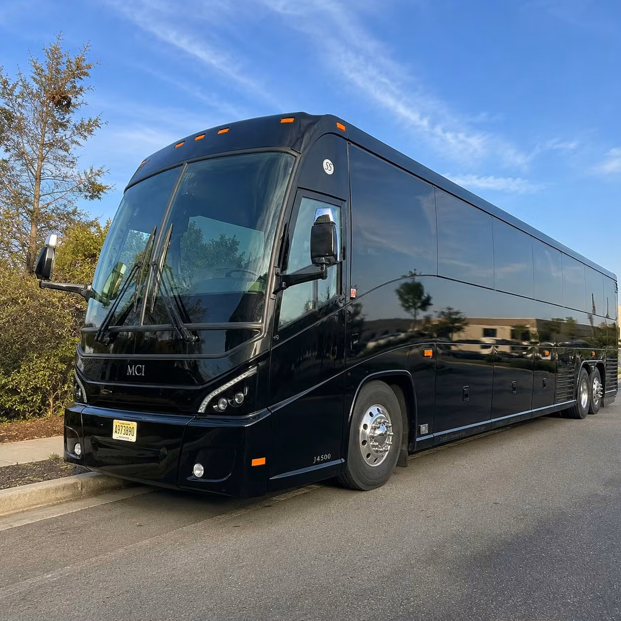 charterbuswarren com can handle corporate event transportation for warren businesses