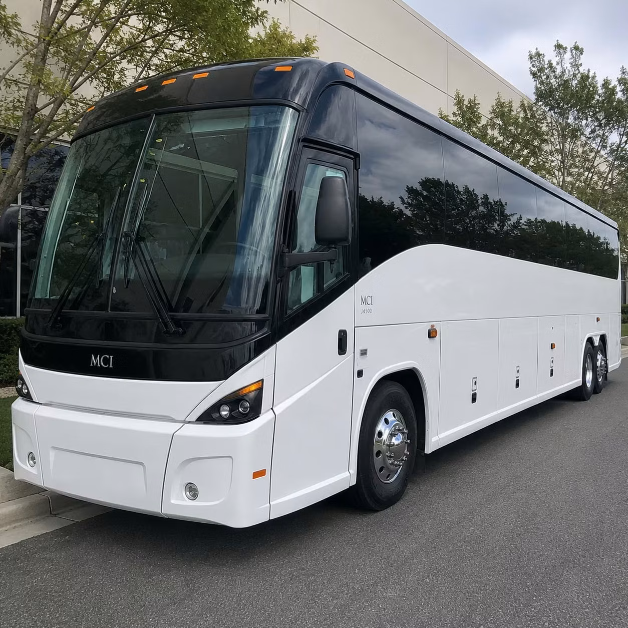get a charter bus to performing arts and cultural field trips in the detroit metro area