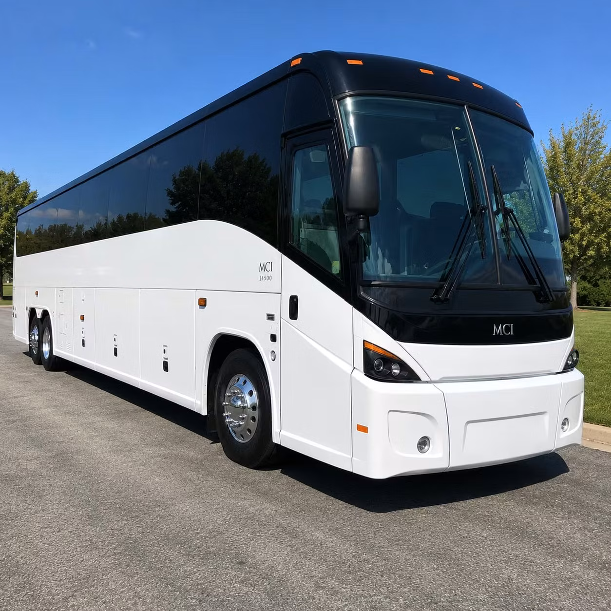 stress free dtw airport shuttles for warren groups of every size