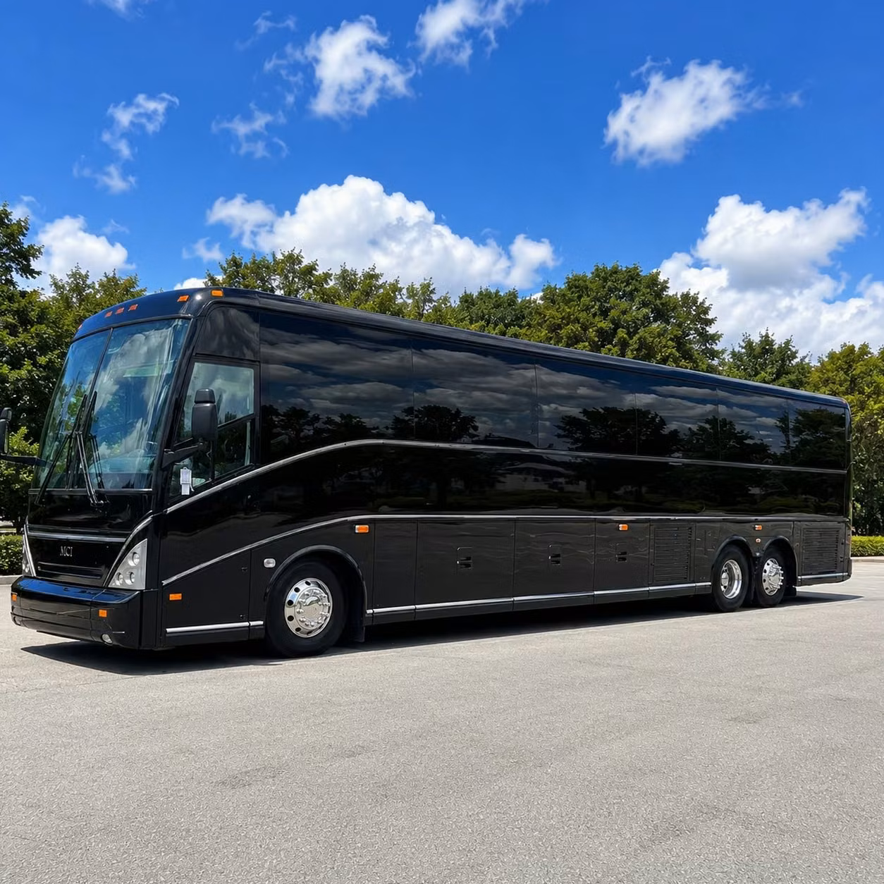 warren airport shuttle bus service for corporate groups