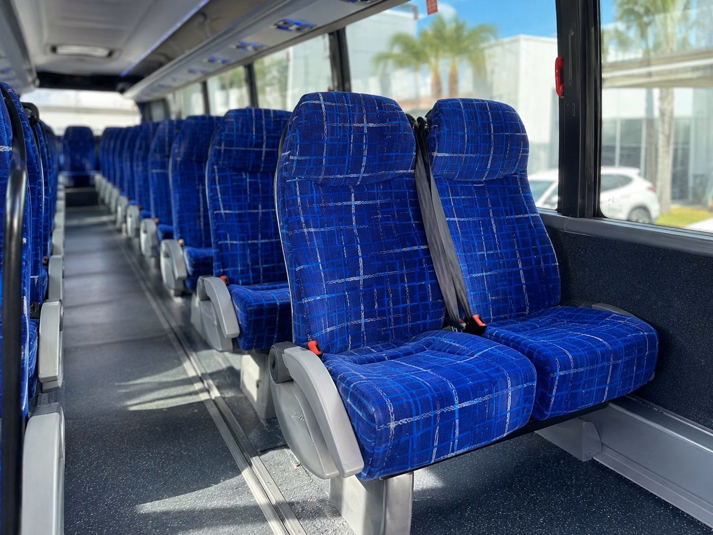 warren airport transfers for out of town wedding guests
